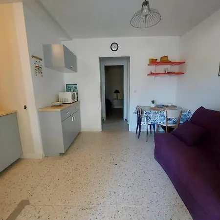 Lägenhet Confortable 4 Pers, Terrasse, 500m Plage, Sans Tv, Cuisine Equipee - Fr-1-326-733 *